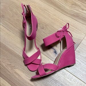 CL by Laundry Pink Wedges
